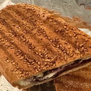 Pastrami Tozt Hero