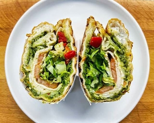 Pesto Turkey Tozt Hero.